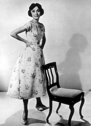 Audrey Hepburn - black and white patterned dress.jpg